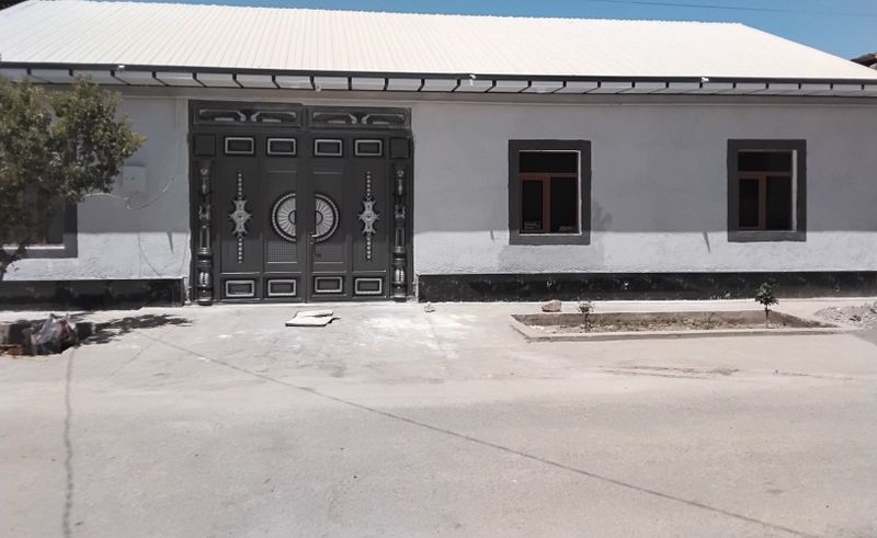 Eski shaxar kojinni balnitsa tomonda Eski shaxar kojinni balnitsa tomonda