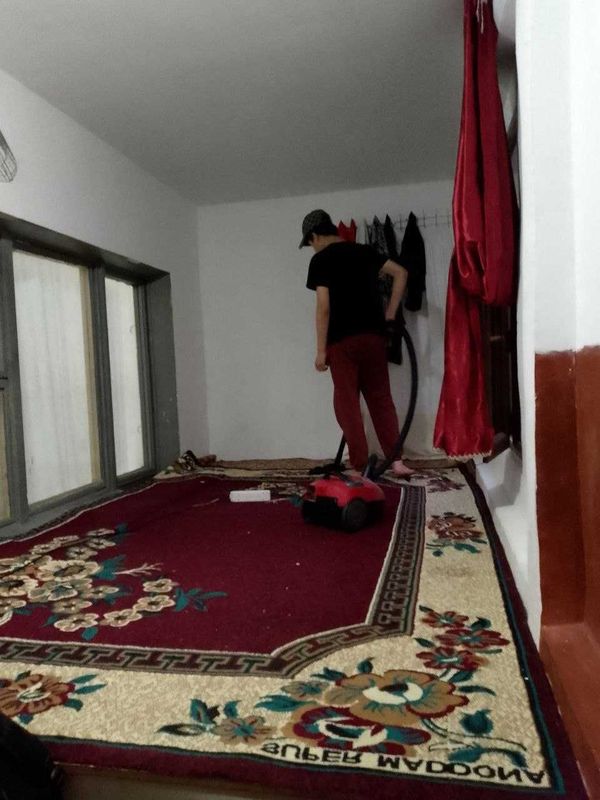 Xazaykaliy kvartirga student bollarni olamiz
