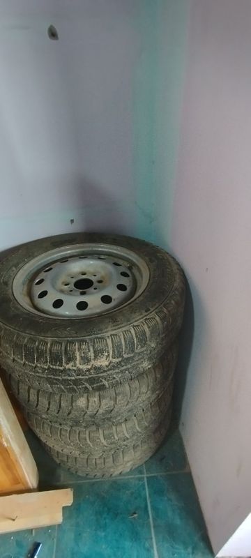 Авто баллоны зимние Авто баллоны зимние