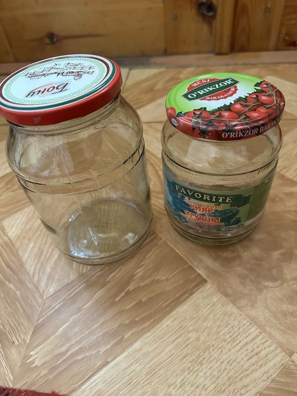 Продаются банки кручённые Продаются банки кручённые