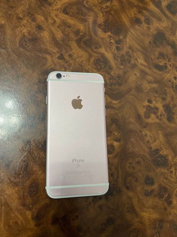 Iphone 6 s c 16 gb Iphone 6 s c 16 gb