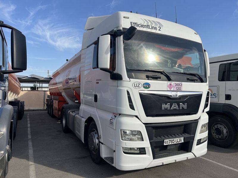 MAN бензовос Автоцистерна MAN бензовос Автоцистерна