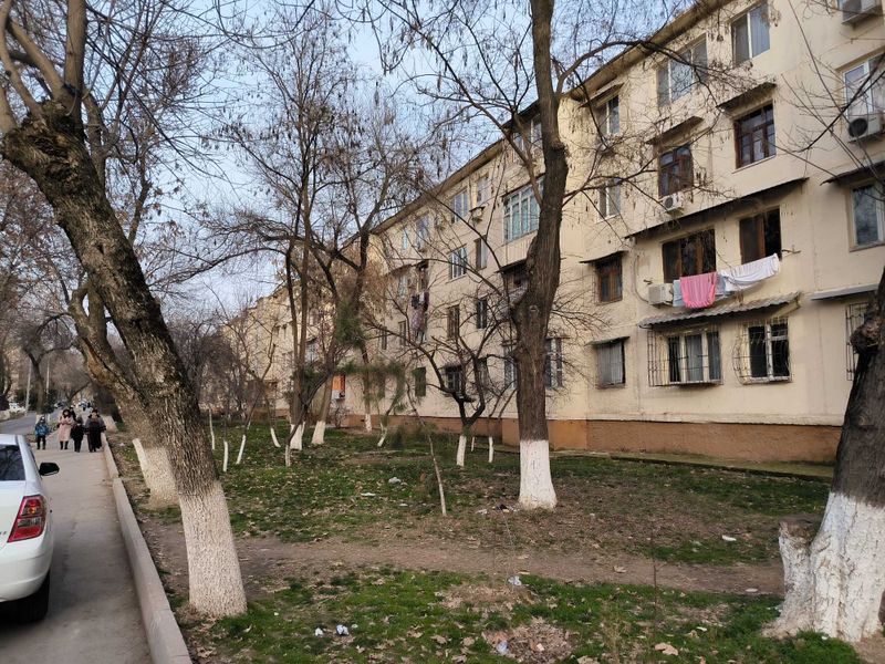Продается 2х комнатная квартира на массиве Феруза, ТТЗ, Мирзо Улугбек Продается 2х комнатная квартира на массиве Феруза, ТТЗ, Мирзо Улугбек