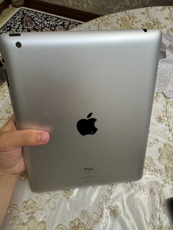 ipad4 16gb holti yashi aybi yo srojna sotiladi ipad4 16gb holti yashi aybi yo srojna sotiladi