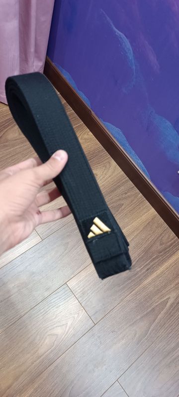 Черный пояс Adidas по дзюдо Черный пояс Adidas по дзюдо