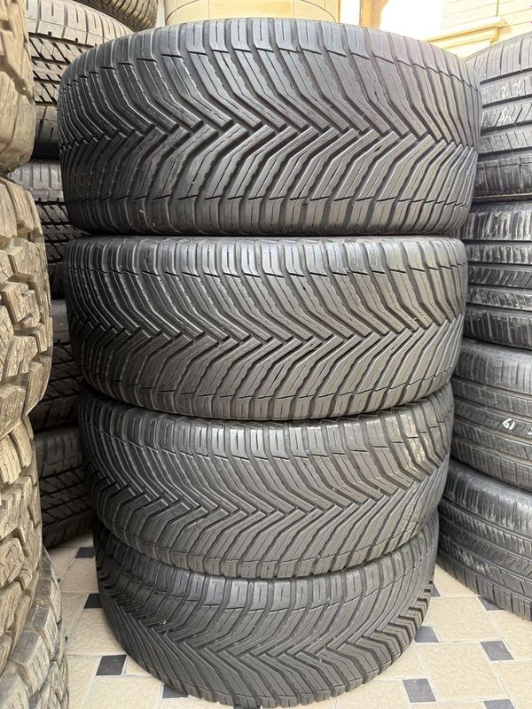 MICHELIN 225/45/18 made in U.S.A MICHELIN 225/45/18 made in U.S.A