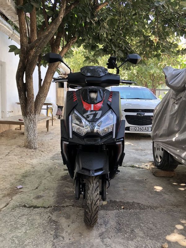 Skuter Italian Design 150CC Skuter Italian Design 150CC