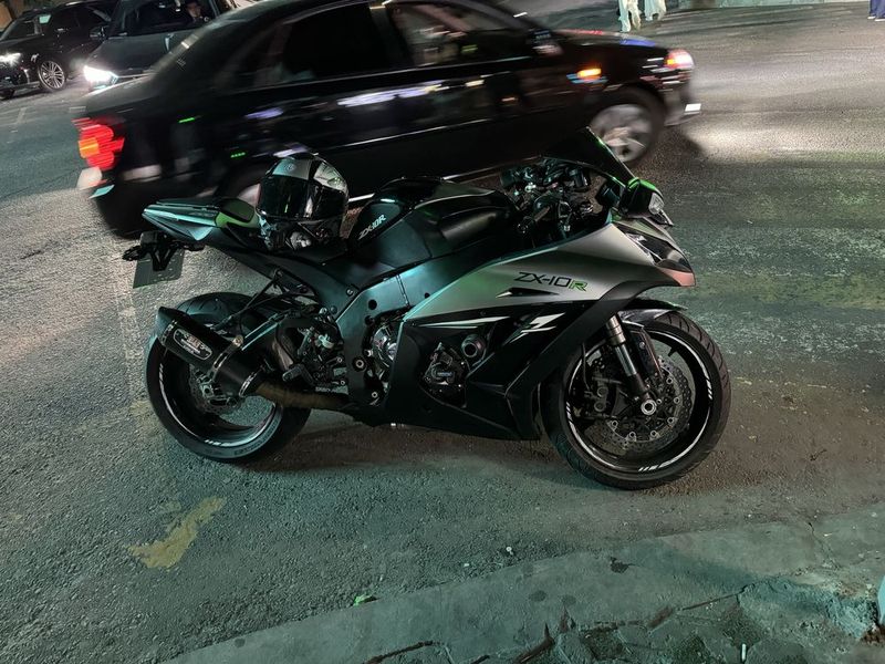 Kawasaki ZX-10R Kawasaki ZX-10R