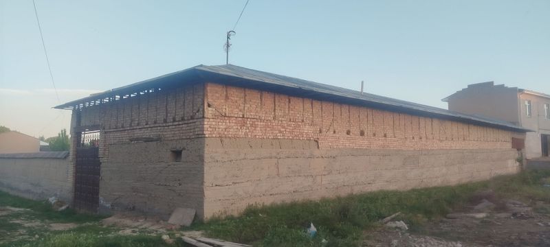 Uy sitiladi, 16 sotx, 4 xona, Nazarbek Teksil boshi. Uy sitiladi, 16 sotx, 4 xona, Nazarbek Teksil boshi.
