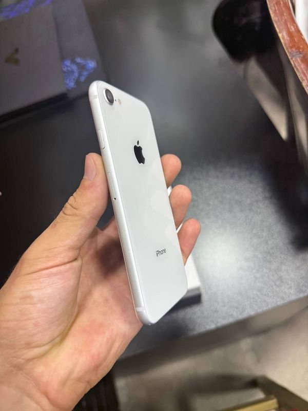 iPhone 8 идеал