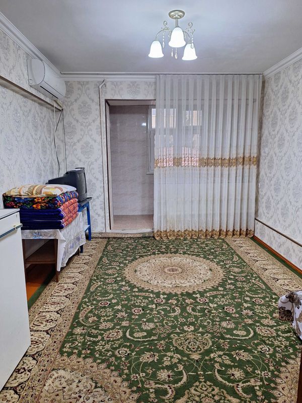 Сдаётся в аренду Свою 1/2/4 на КараСу 6 быв. общежития только семейным Сдаётся в аренду Свою 1/2/4 на КараСу 6 быв. общежития только семейным
