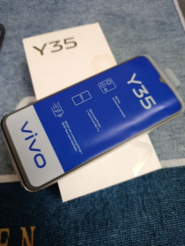 Смартфон Vivo Y 35 Смартфон Vivo Y 35