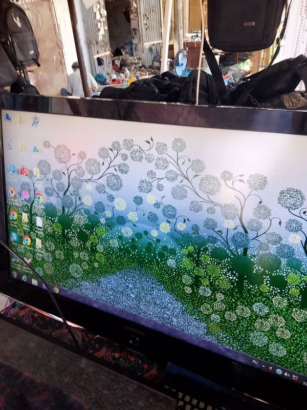 Samsung 50 lik arzon bervoramiz Samsung 50 lik arzon bervoramiz