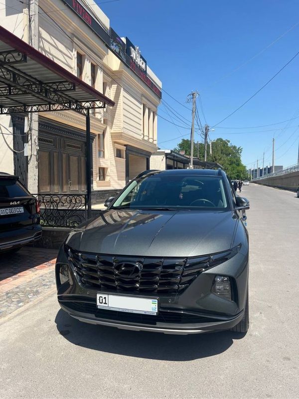 Hyundai Tucson 2021 High-tech Hyundai Tucson 2021 High-tech