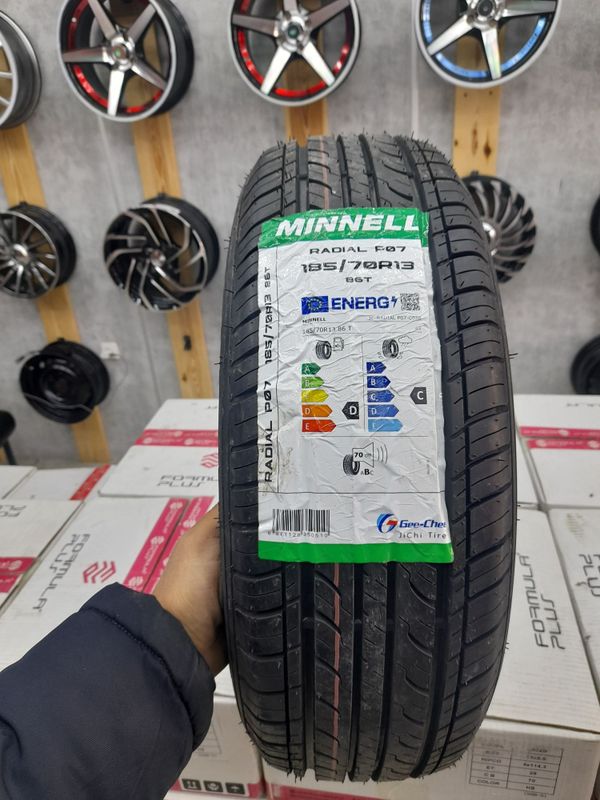 Minnell Radial 185/70/13