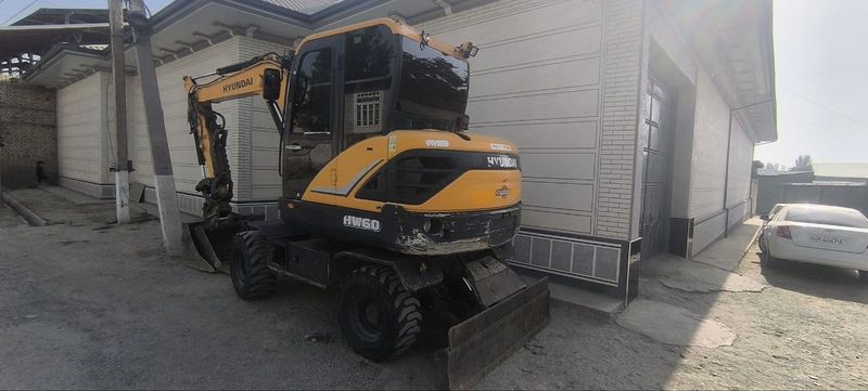 Hyundai ekskavator sotiladi Hyundai ekskavator sotiladi