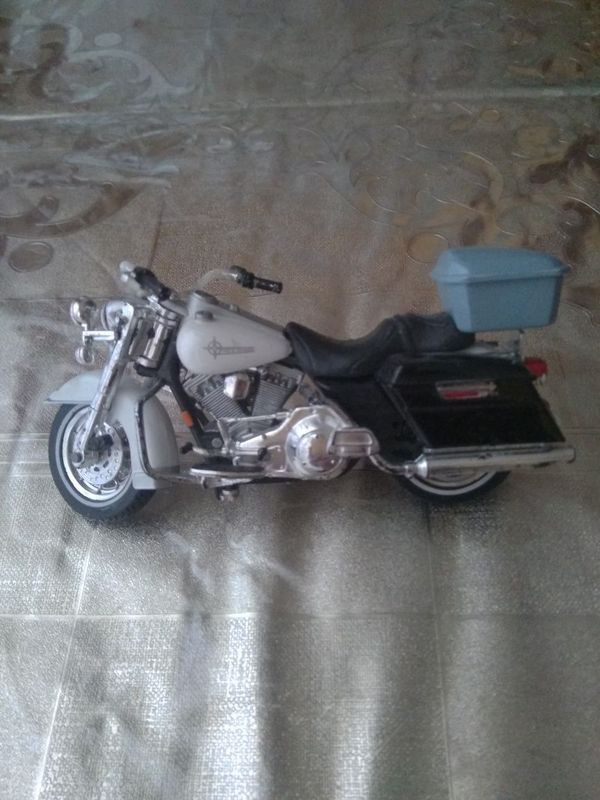 Продам модель мотоцикла Продам модель мотоцикла