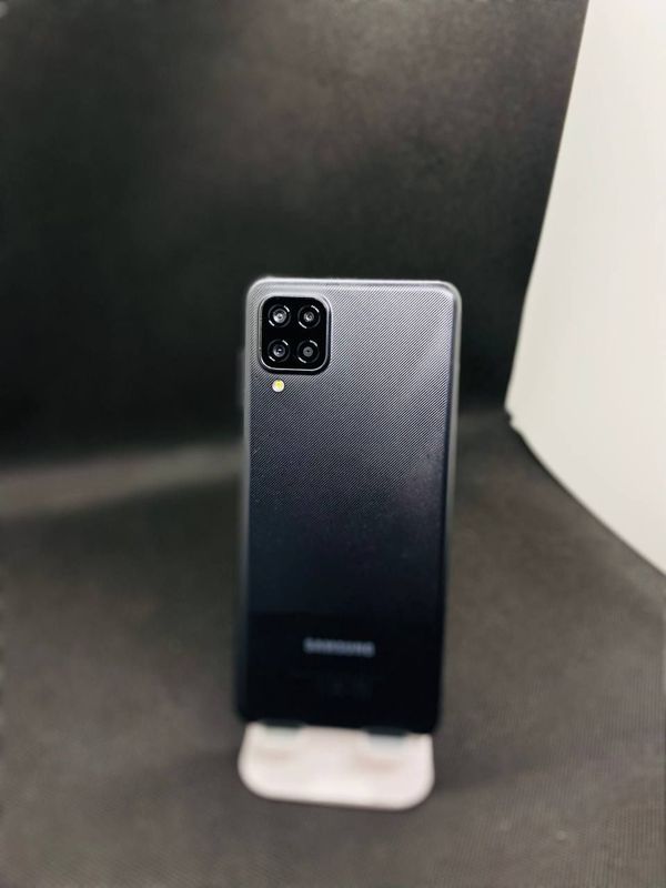Samsung a12 sotiladi