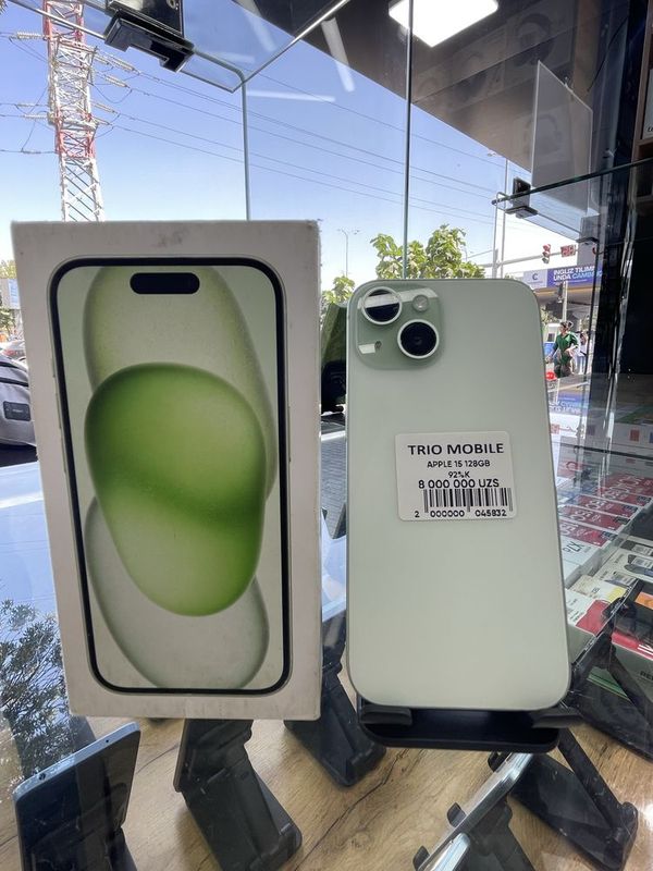 Apple 15 128GB 92%