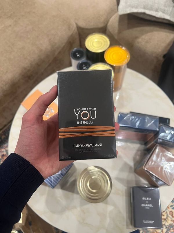 Armani stronger with you Armani stronger with you