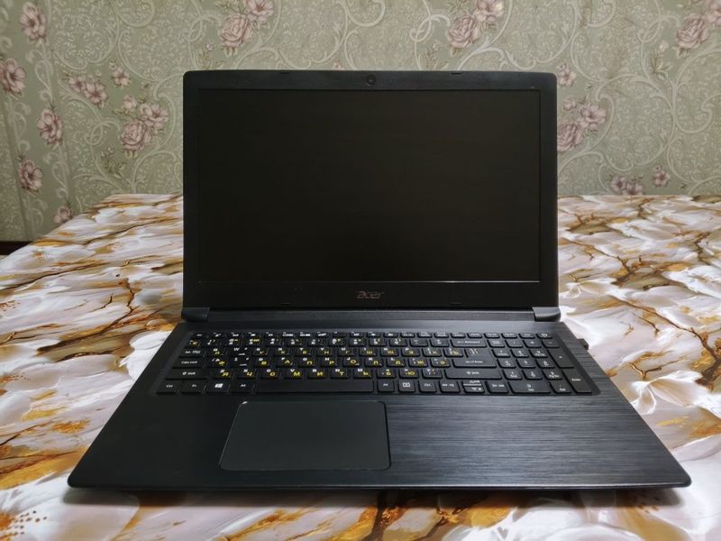 Acer aspire 3 noutbuk