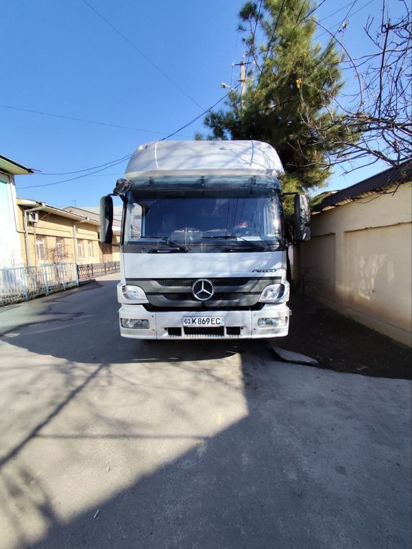 Mercedes Atego 2004