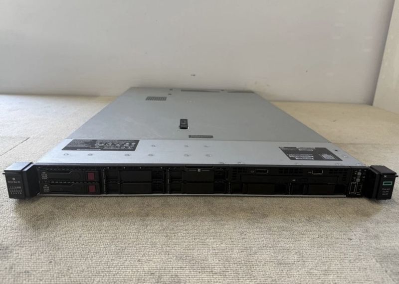 HP ProLiant DL360 Gen10 8SFF