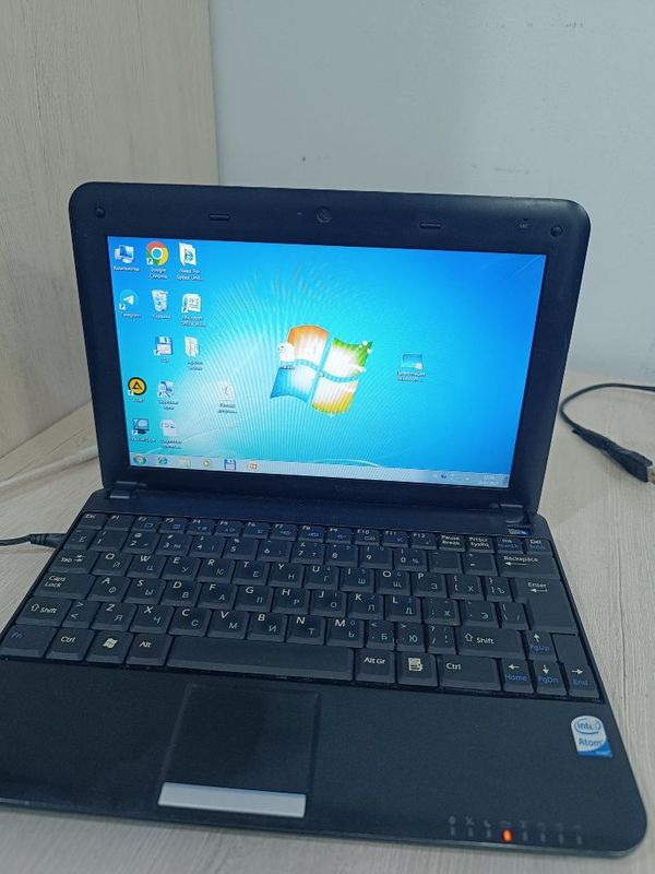 Netbook sotiladi