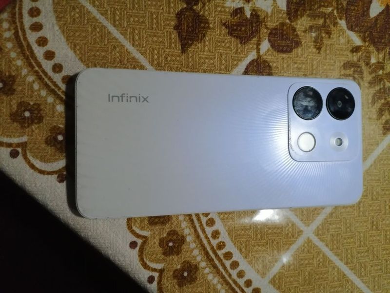 Infinix telefon sotiladi yoki obmen