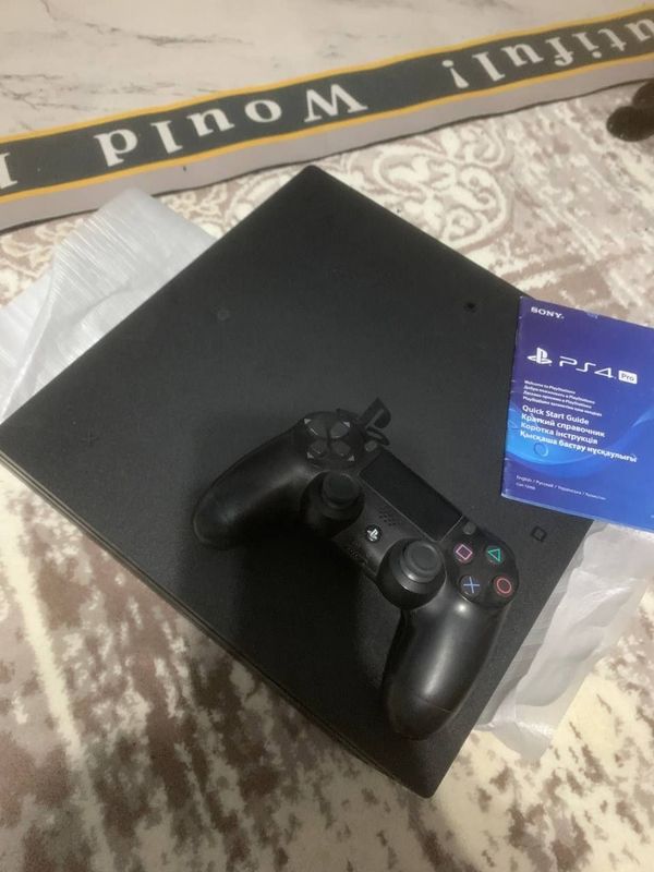 Pleysteyshn 4 pro Pleysteyshn 4 pro