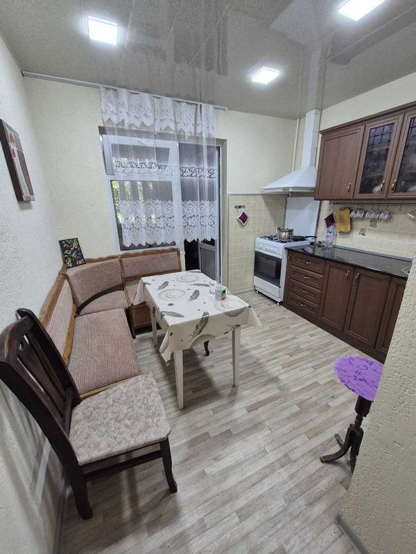 Сдам 3 комнатную на массиве Куйлюк 4 Сдам 3 комнатную на массиве Куйлюк 4