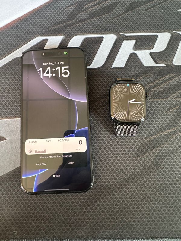 Iphone 16 pro max 1 tb va iwatch 10 46 mm milanse Iphone 16 pro max 1 tb va iwatch 10 46 mm milanse