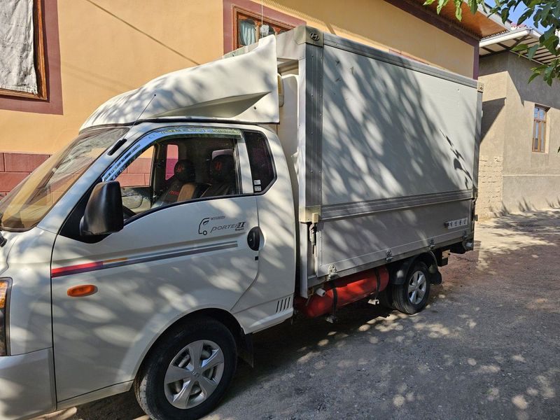 Hyundai porter 2 holati idealniy orqa xaladelnik ishlaydi