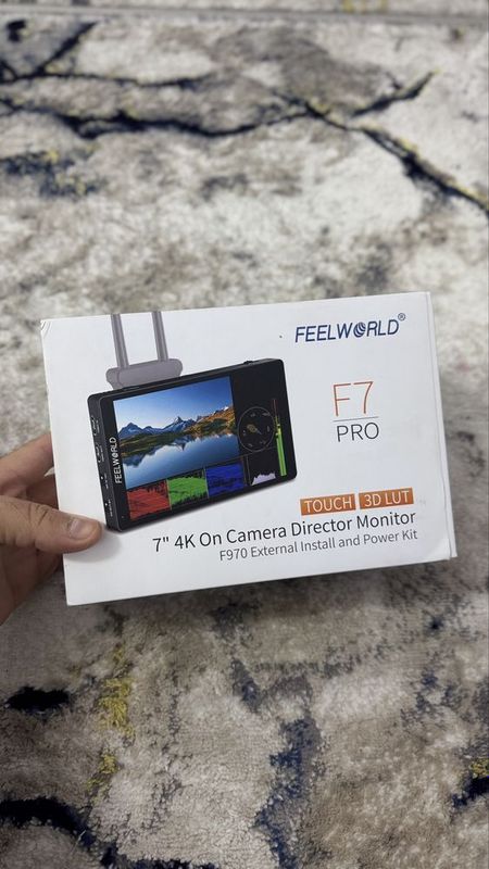 Feelworld F7 pro monitor kameraga