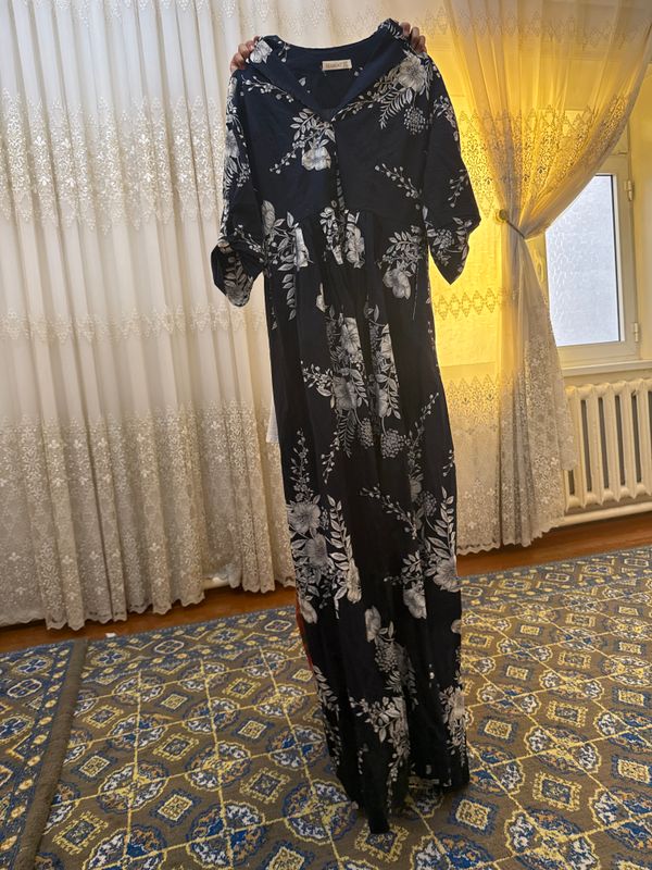 Платя