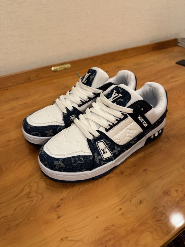 Кроссовки LV Trainer