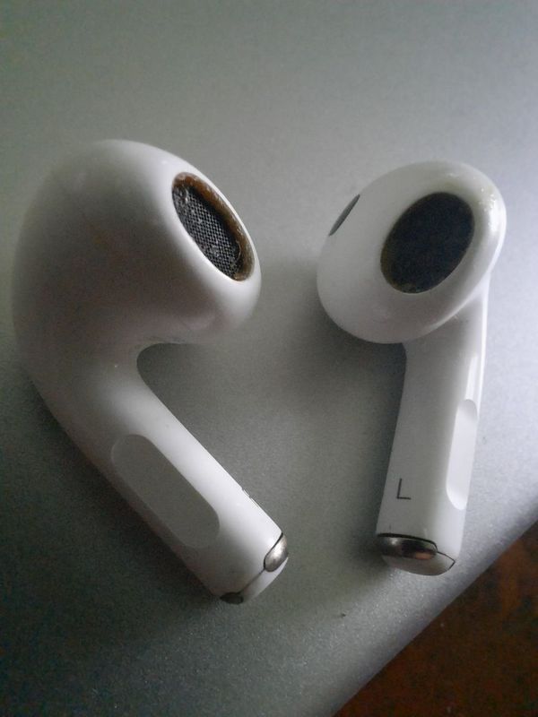 AirPods 3, 170 000