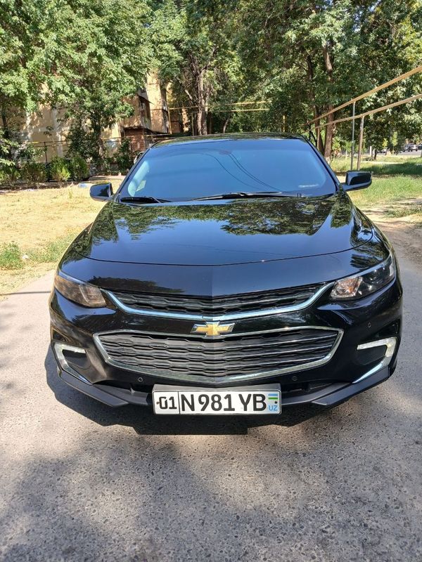 Malibu 2 qora mator 2.4 probeg 155 000 yili 2018 toza Malibu 2 qora mator 2.4 probeg 155 000 yili 2018 toza