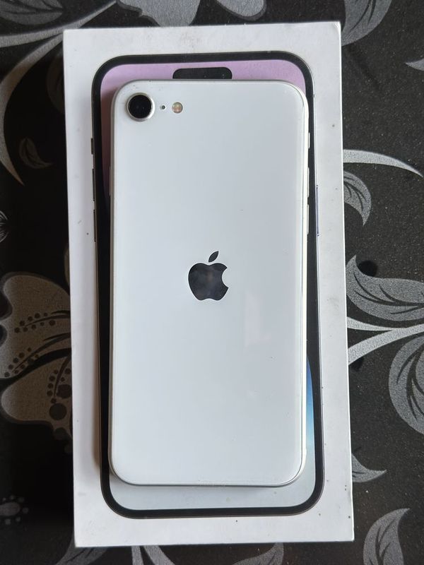 Iphone se sotladi Iphone se sotladi