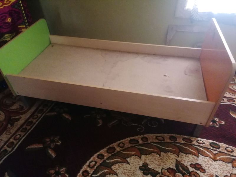 Detskiy kravat. 2m - 80sm.350ming 3dona bor Detskiy kravat. 2m - 80sm.350ming 3dona bor
