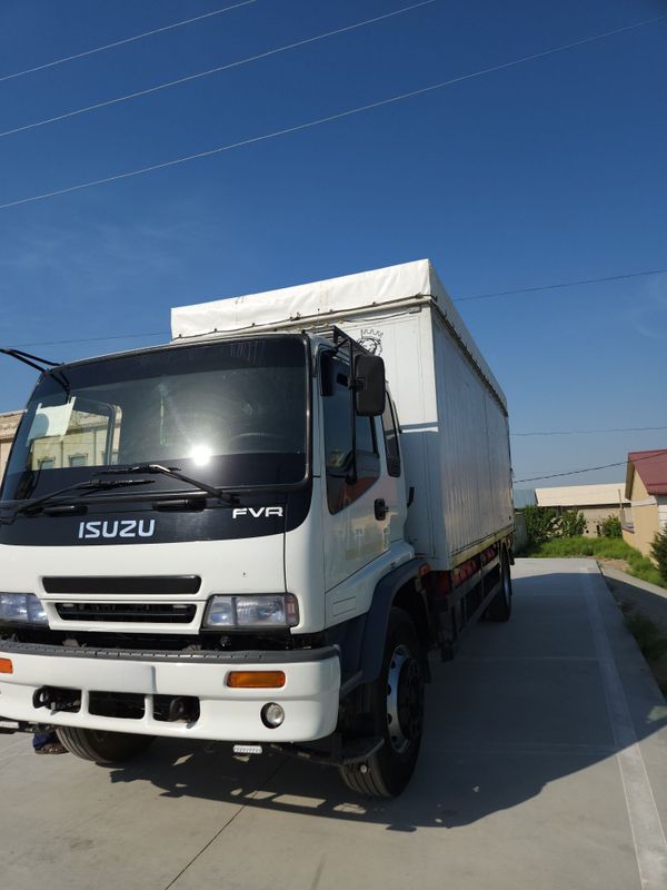 Isuzu 10 tonnalik Isuzu 10 tonnalik
