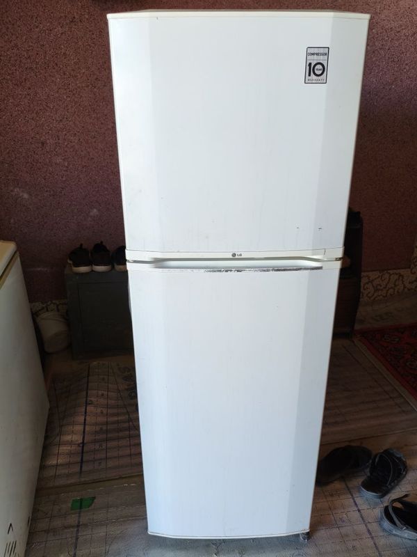 LG Холодильник сатылады LG Холодильник сатылады