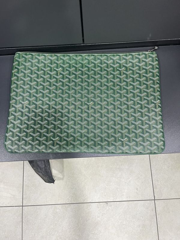 Goyard sumka.