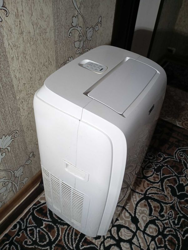 Продаётся мобильный кондиционер Zanussi ZACM-MS/N1 Продаётся мобильный кондиционер Zanussi ZACM-MS/N1