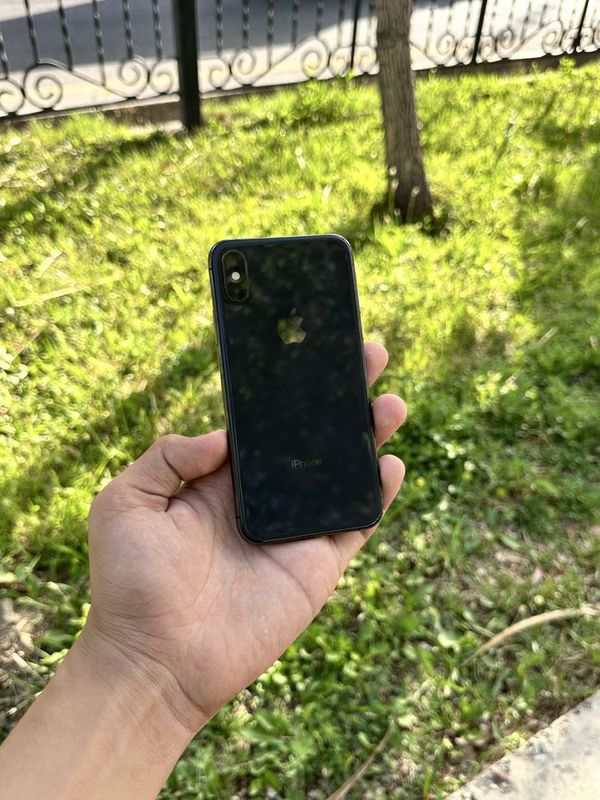 iPhone Xs Sotiladi iPhone Xs Sotiladi