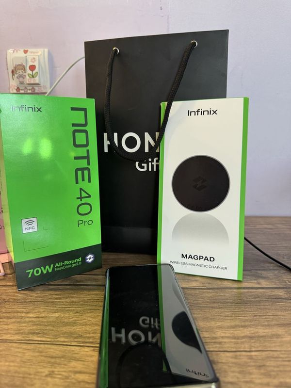 Infinix note 40Pro Infinix note 40Pro