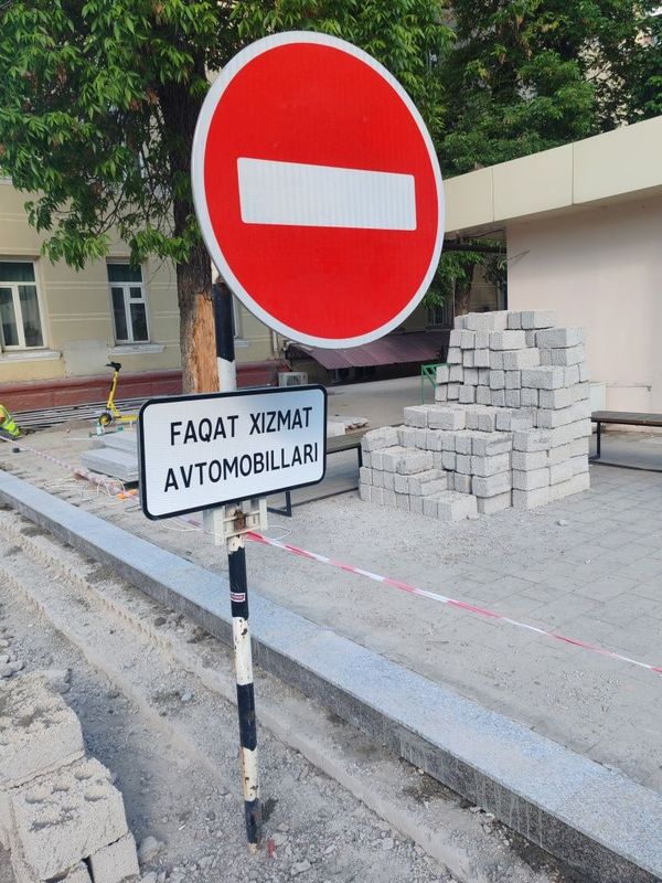 Yo'l belgi zinak Yo'l belgi zinak