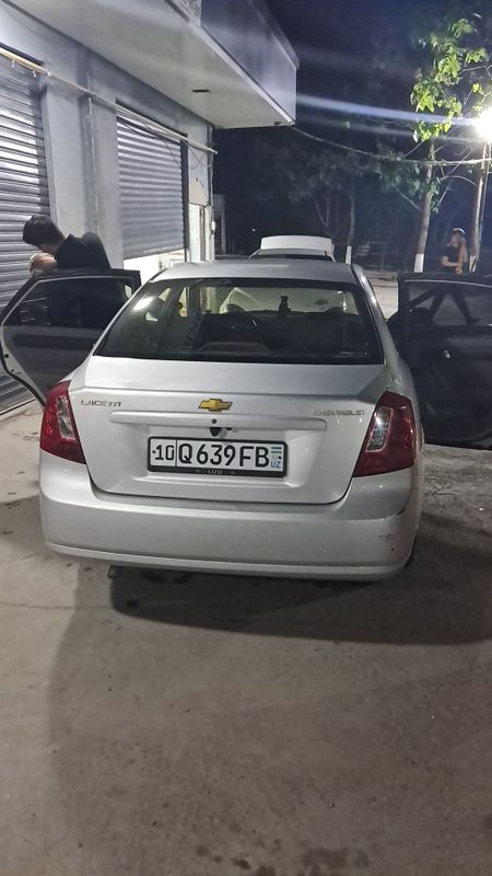 Ласетти сотилади 2011 й Ласетти сотилади 2011 й