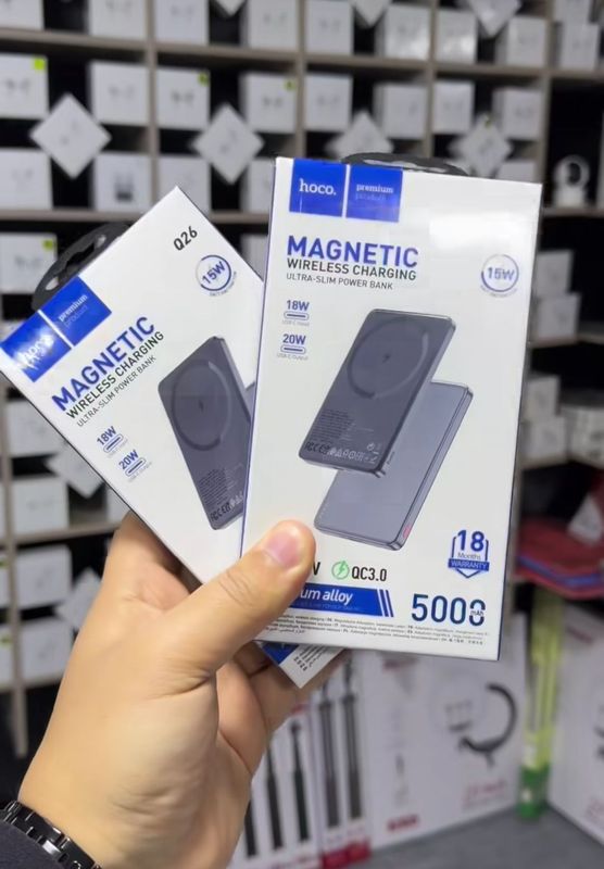 Magnetic hoco Q26 PD20W power banki 5000 mah