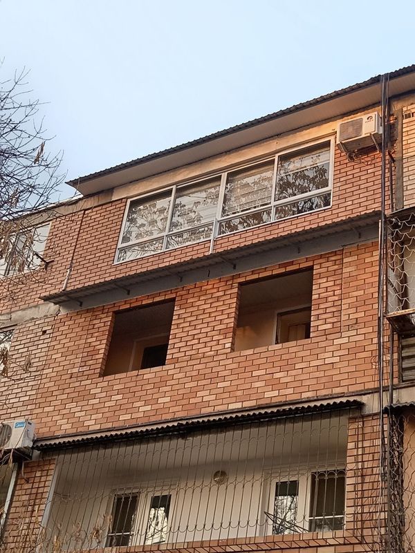 Balkonga g'isht teramiz.Kladka balkon. Керпичная кладка балканов Balkonga g'isht teramiz.Kladka balkon. Керпичная кладка балканов